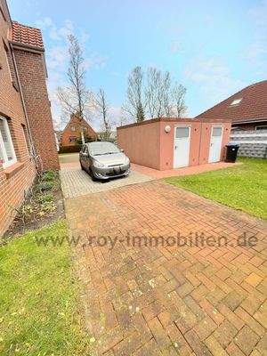 Stellplatz und Schuppen