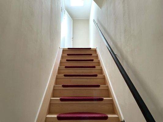 Aufgang ins Obergeschoss