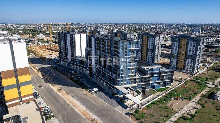 2-Bedroom Apartments in a Project with Pool and Sauna in Kepez