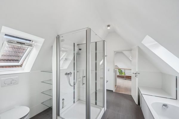 Masterbad Whg. Nebengebäude