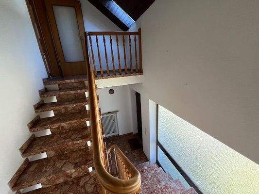 17 Treppenhaus.jpg