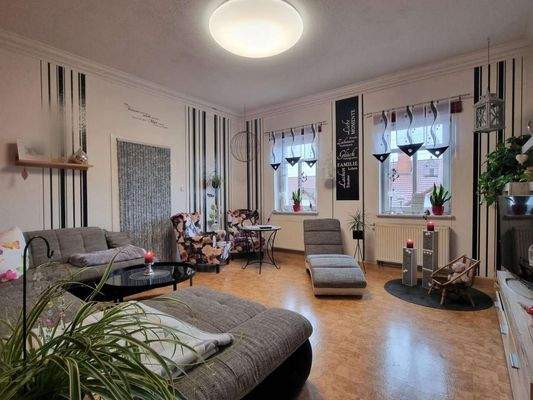 Charmantes Wohnen im OG