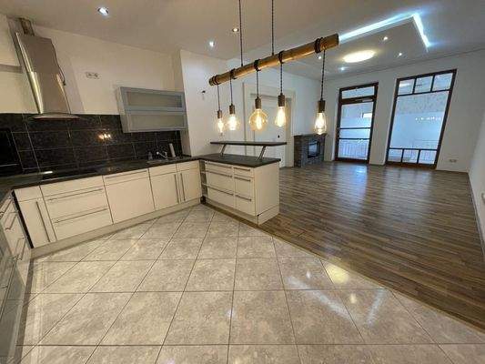 Küche mit Wohnzimmer