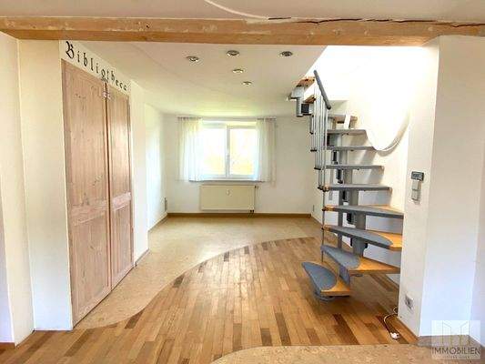 Whng. OG rechts - Wohnzimmer