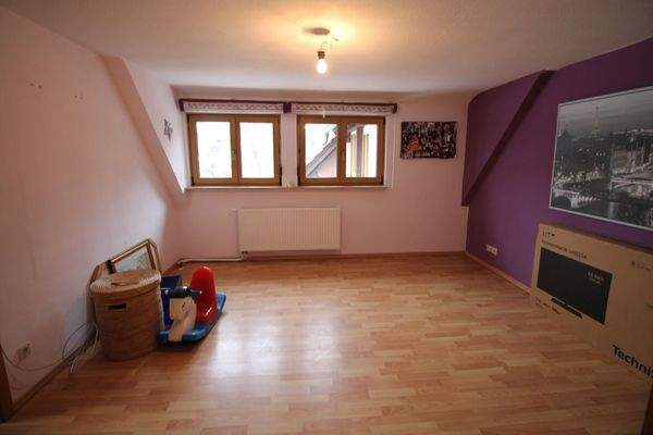 1. Wohnraum im OG .JPG