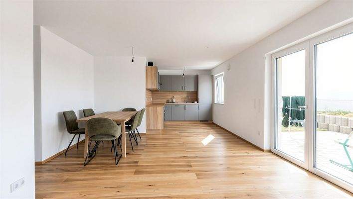 Küche und Essbereich