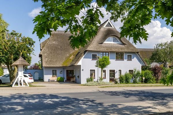 DAHLER Rostock Landhaus-Pension in Ahrenshoop