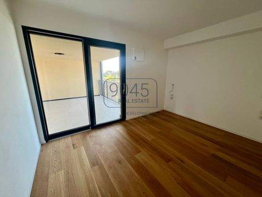 Exklusive Neubauvilla in Lazise – Moderne Eleganz in ruhiger Lage, nur 500 m vom Seeufer