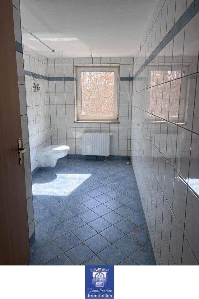Hübsche Wohnung mit großer Terrasse in grüner und ruhiger Lage! - Foto 3
