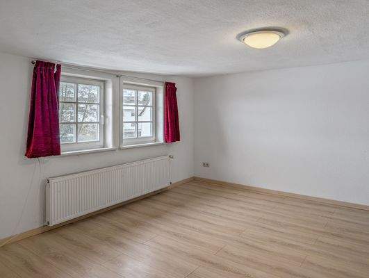 Schlafzimmer OG - Werz Immobilien