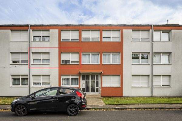 Vorderseite Haus WE 1.OG links