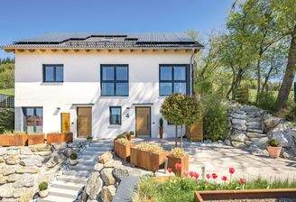 Einfamilienhaus mit Einliegerwohnung