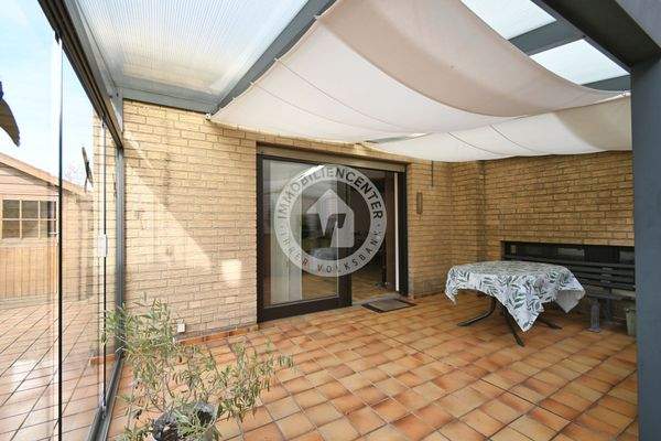 Eine weitere Ansicht der Terrasse 