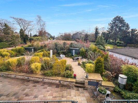 Blick auf den Garten der EG Whg