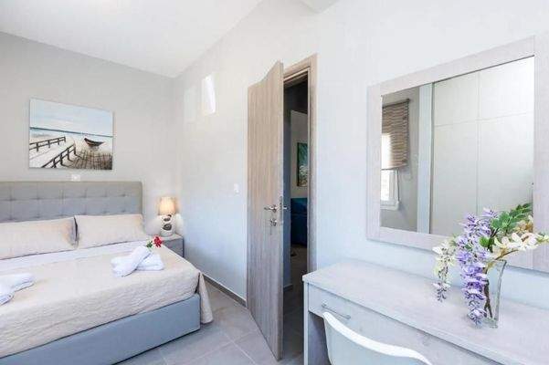 Kreta, Panormos: Touristischer Komplex zum Verkauf