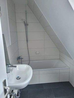 K800_Bad 1.OG(a).JPG