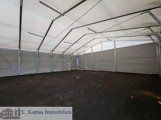Leichtbauhalle 