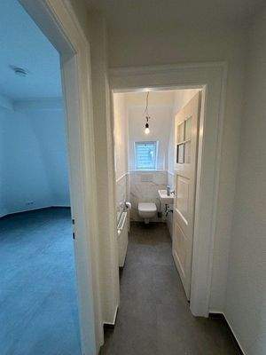 Gäste WC v. Flur.jpg