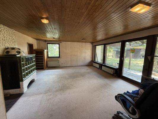 Wohnzimmer und Esszimmer 