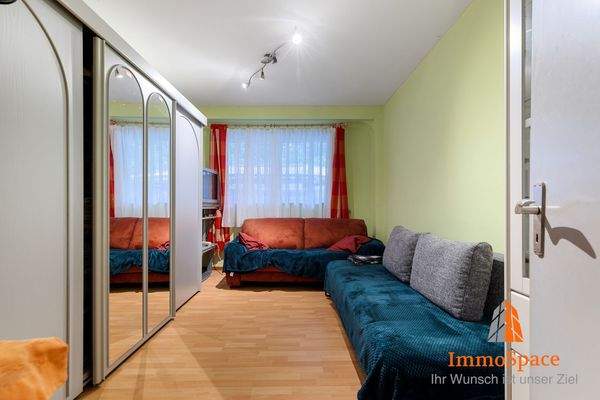 Gäste- oder Freizeitzimmer im Obergeschoss