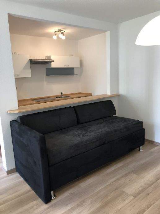 Schöne 1 Raum Wohnung mit Einbauküche Bad mit Dusche, Wohnung teilmöbliert zu vermieten ab 07.2026 - Photo 4