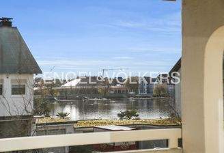 Tolle Aussicht von den Wohnräumen auf den Bodensee