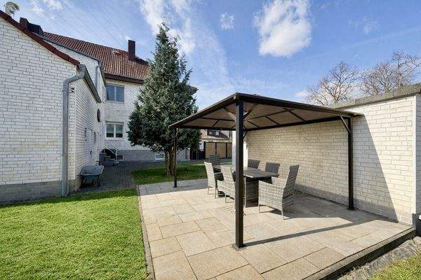 überdachte Terrasse