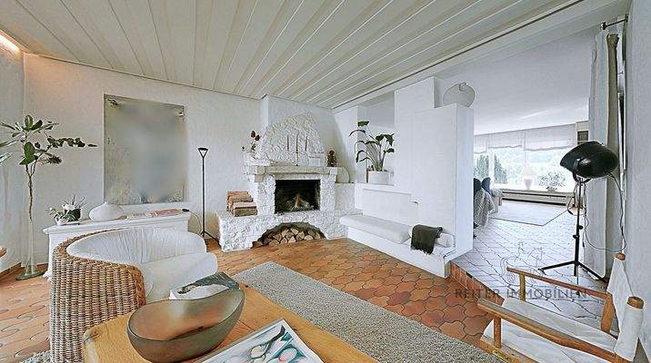 EG: Kaminzimmer mit Zugang zum Wintergarten