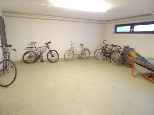 22  Fahrradraum