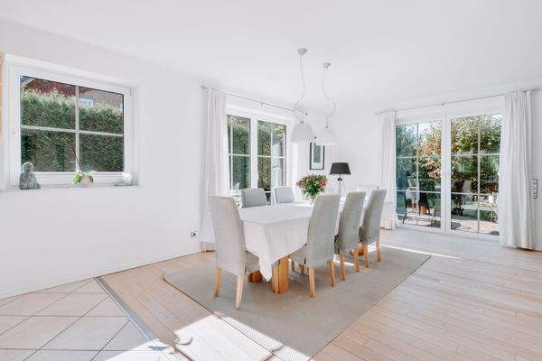 offener Wohn-und Essbereich