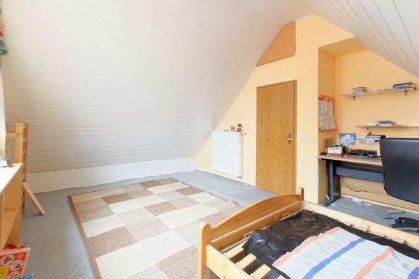 Hobbyzimmer Spitzboden