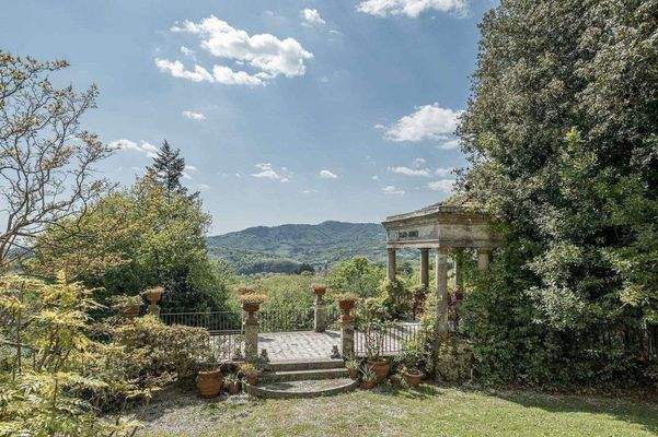 06_Herrschaftliche VillaToskana.jpg