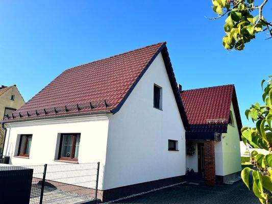 Haus 1 und 2 Frontansicht Eingang