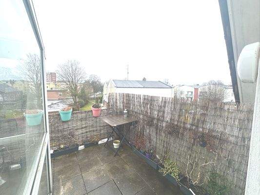 Balkon mit Topfpflanzen