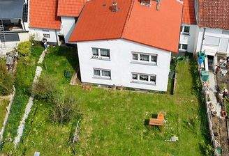 Drohnenaufnahme Hinterhaus & Garten
