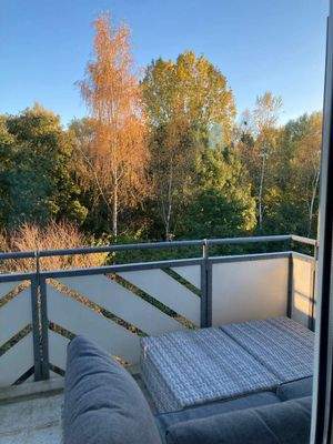 Blick vom Balkon im Herbst.jpeg