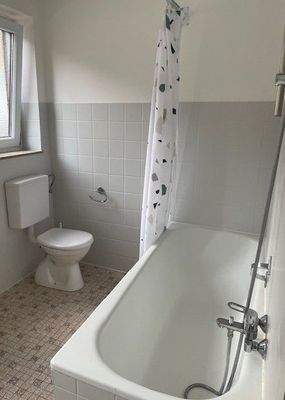 Toilette, Dusche & Badewanne