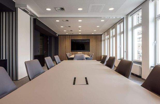 Konferenzraum in den Kaisergalerie Offices