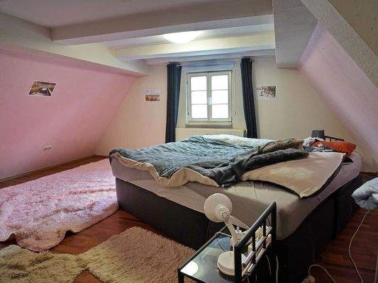 Dachstudio 2. OG li #1