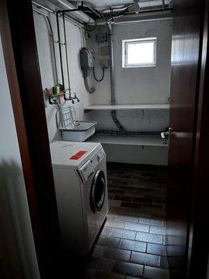 e54b10ae-3177-4ec5-a68a-54feb276f6d5.jfif