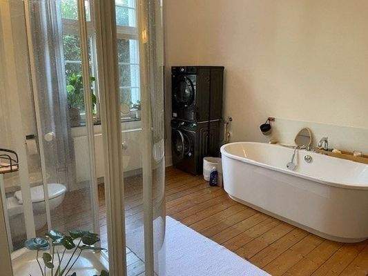 Badezimmer EG Ansicht 2