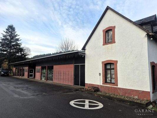 Verkaufsflaeche-u-Lagerhaus