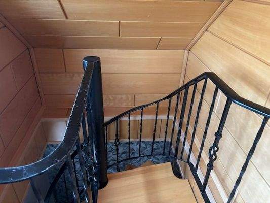 Treppe zum Spitzboden