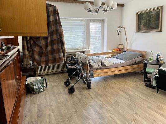 Wohnzimmer Balkon.jpeg