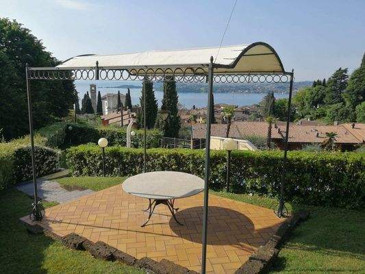 Penthouse in Gardone Riviera mit Blick auf den Gardasee