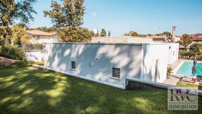 Screenshot 2023-12-05 040449