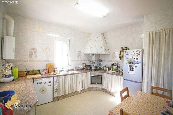 Haus mit Pool und Pferdeboxen in Andalusien, Provinz Sevilla, Coto Donana zu verkaufen
 