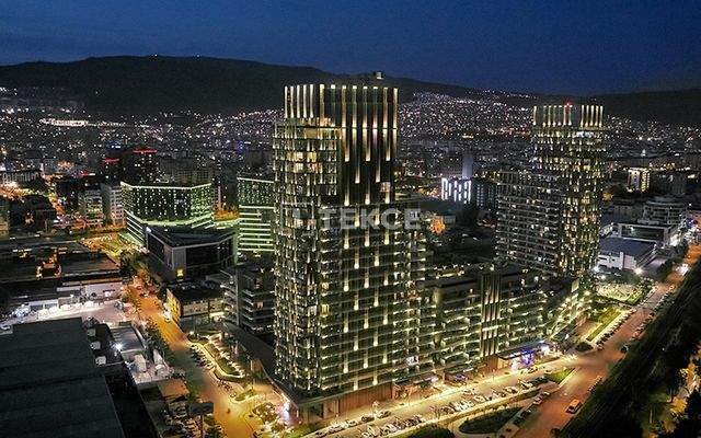 Commercial Properties with Corporate Leaseholders in Bornova