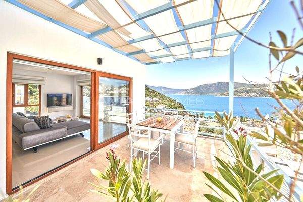 Furnished Sea View Villa Near the Beach in Kalkan Kışla
