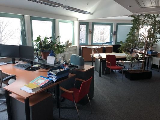 Büro3